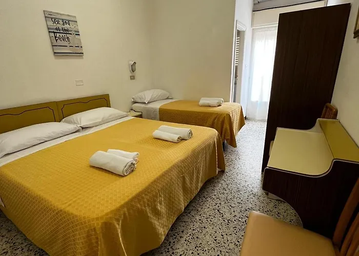 Hotell Till 3*