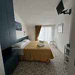 Till Hotel 3*