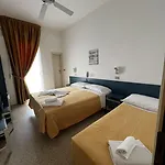 Till Hotel