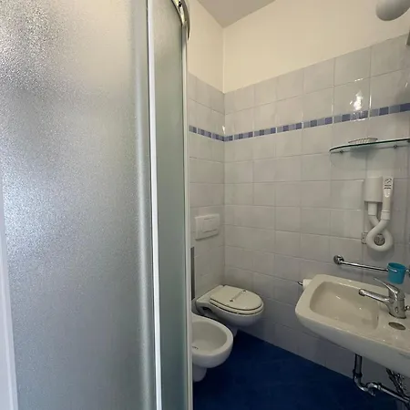 Till 호텔 리미니